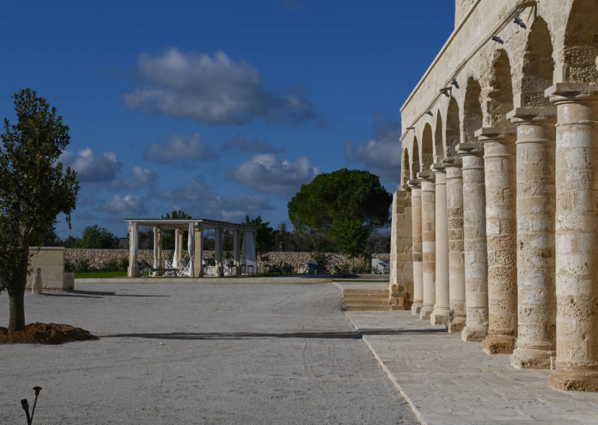 Esterni-colonnato copia 2